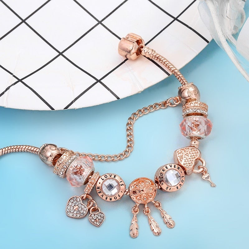 Luna™ | Elegant Bracelet with Romantic Roses and Silver Pendants